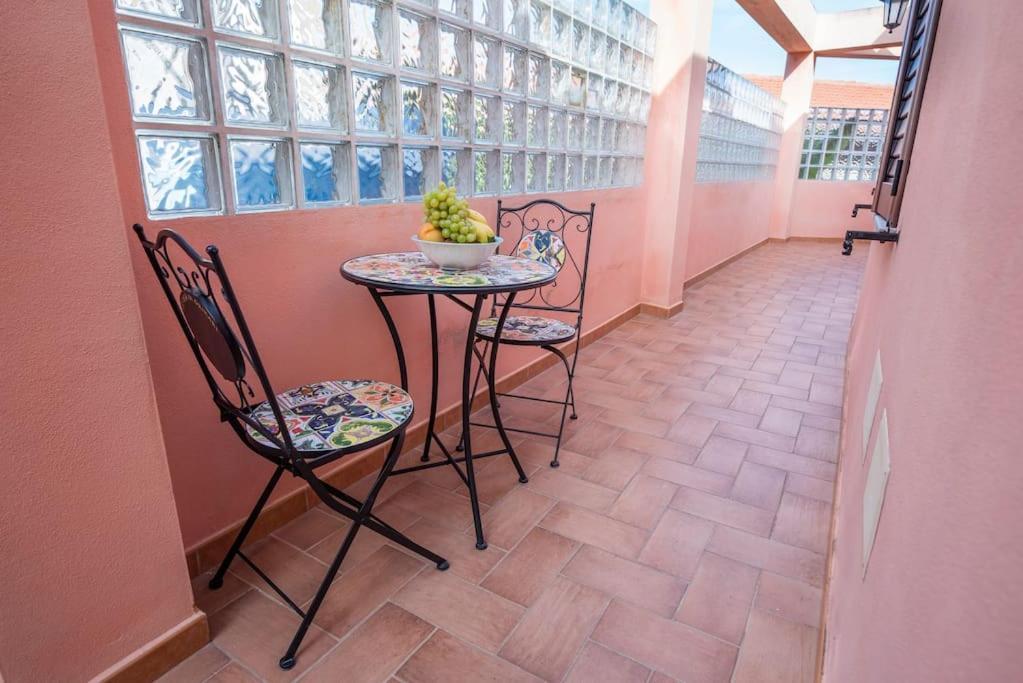 La Casa Di Orimari Leilighet SantʼAntìoco Eksteriør bilde